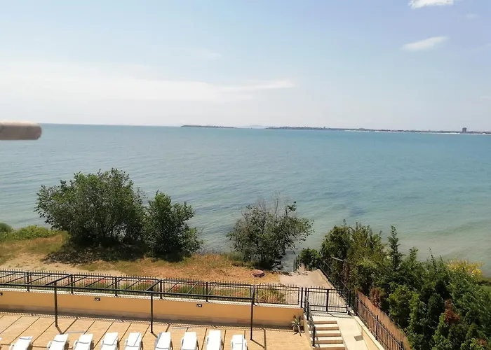 Apartment хоризонт м